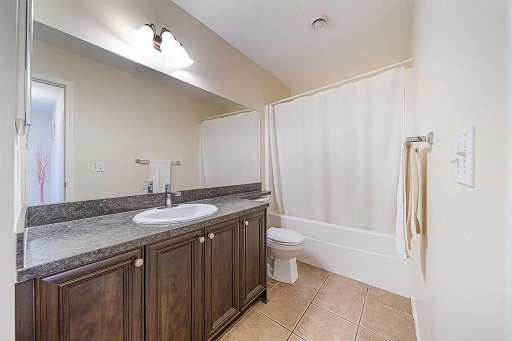 31 Panatella Landing NW, #202