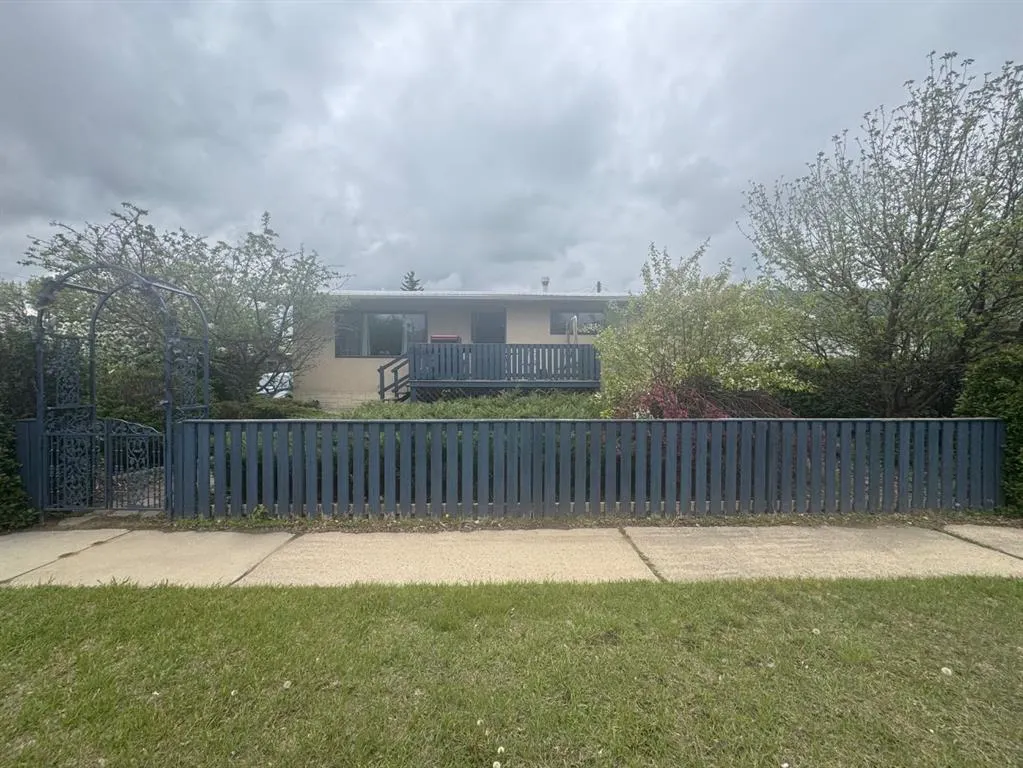 5210 Waghorn