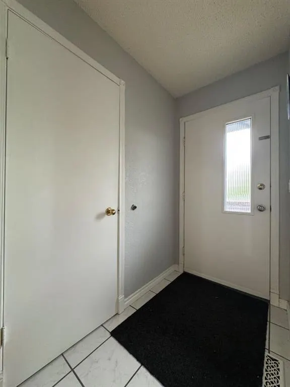 5210 Waghorn