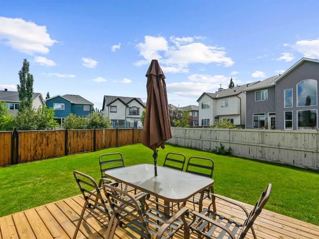 64 Royal Oak Cape NW