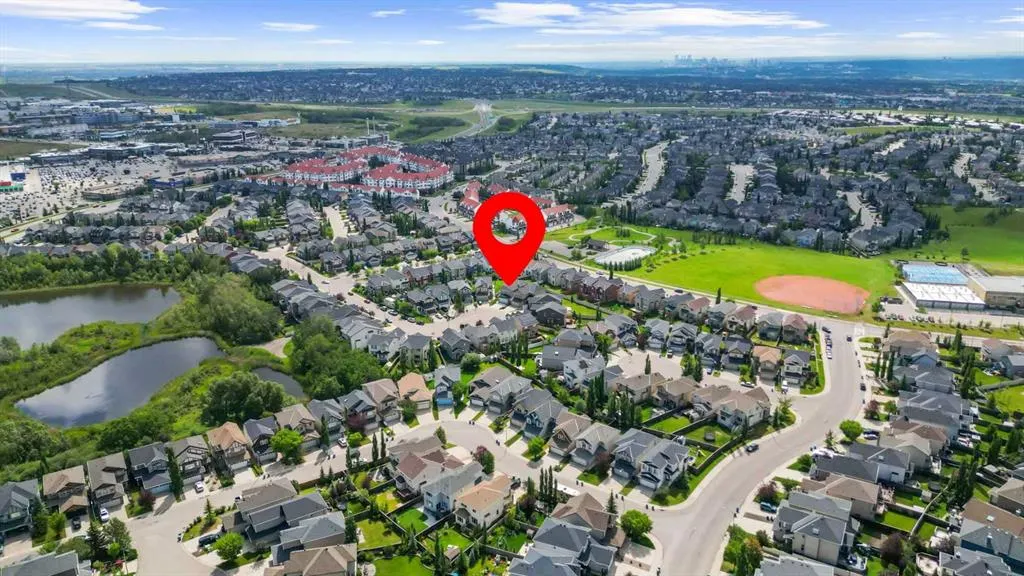 64 Royal Oak Cape NW