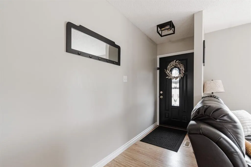 101 Robin Crescent