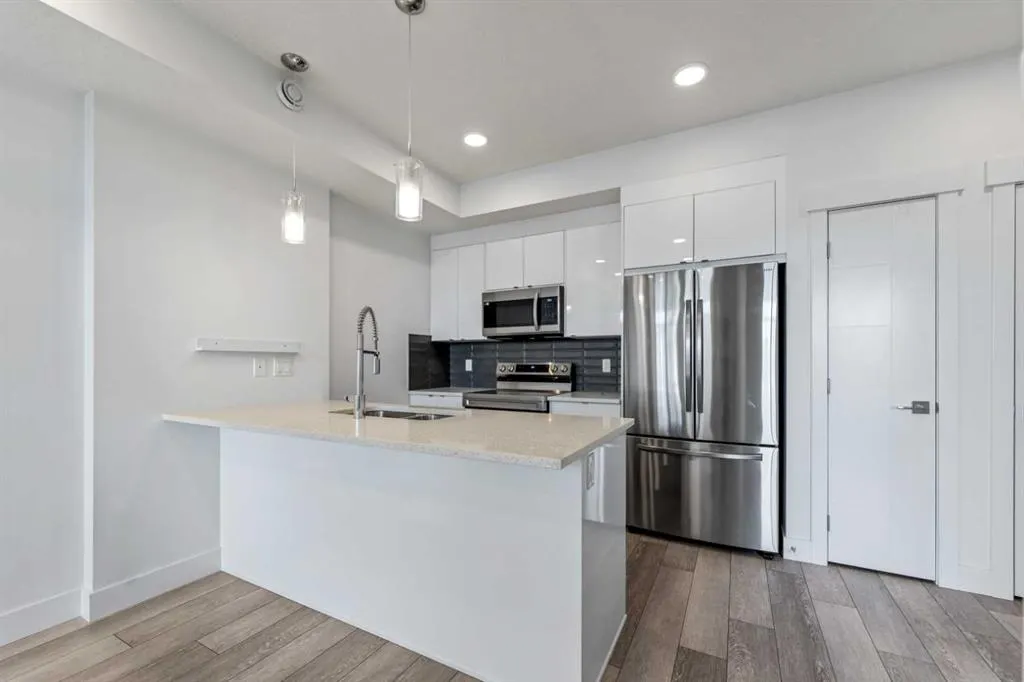 19645 48 Street SE