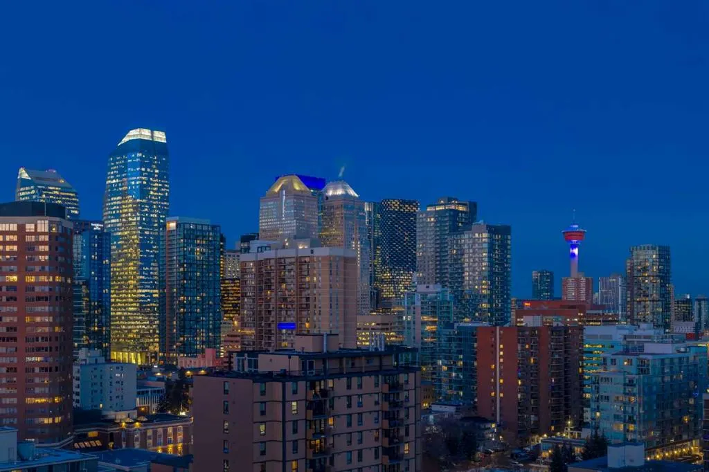 817 15 Avenue SW, #1700
