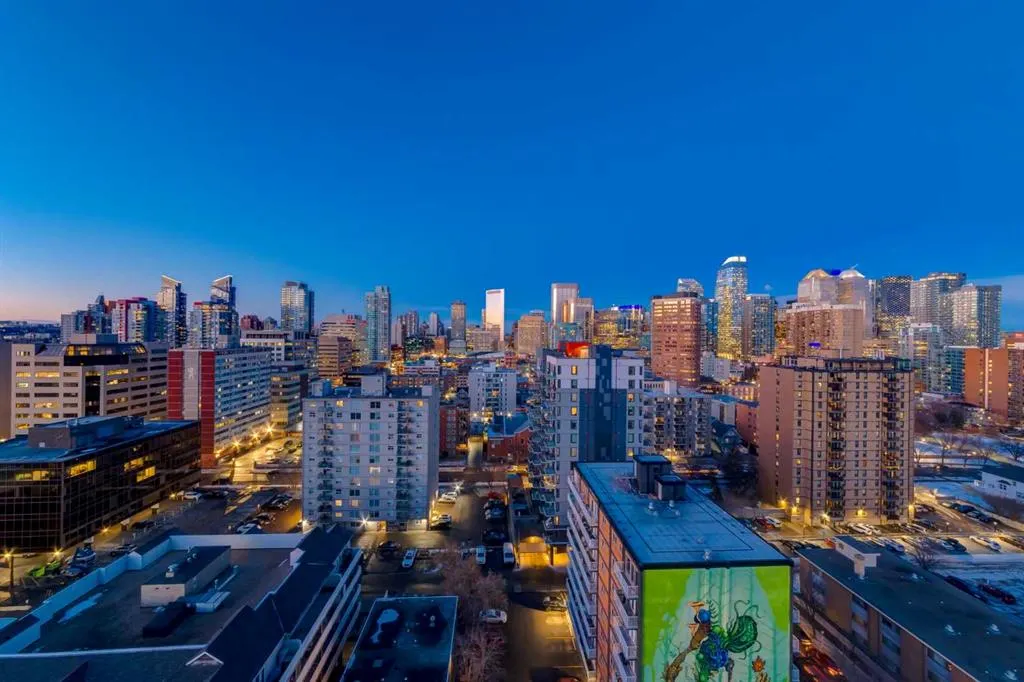 817 15 Avenue SW, #1700