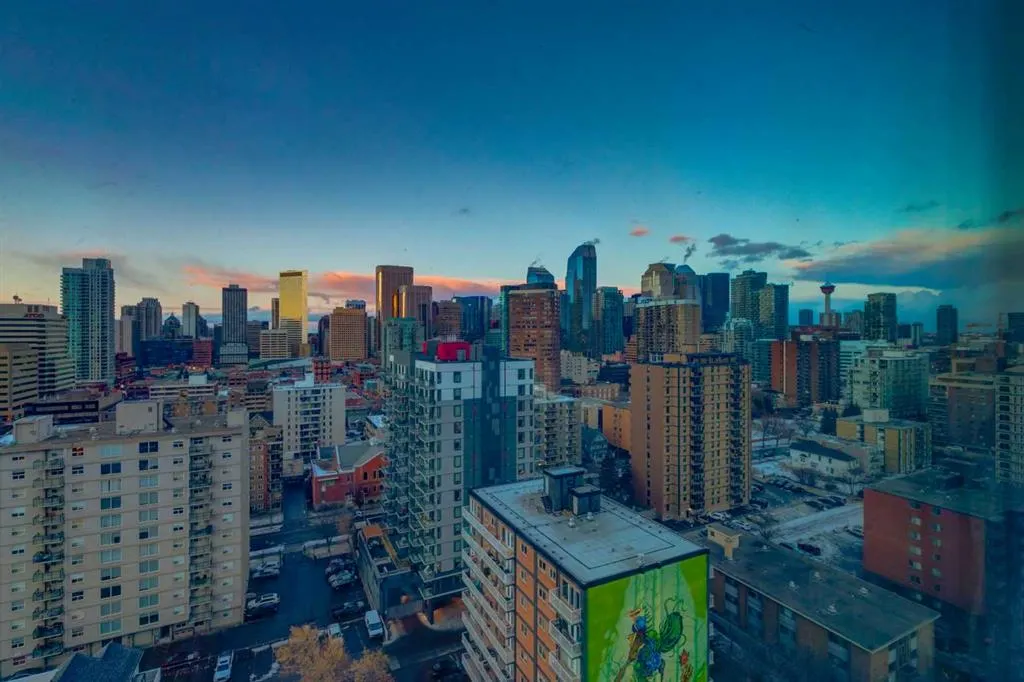 817 15 Avenue SW, #1700