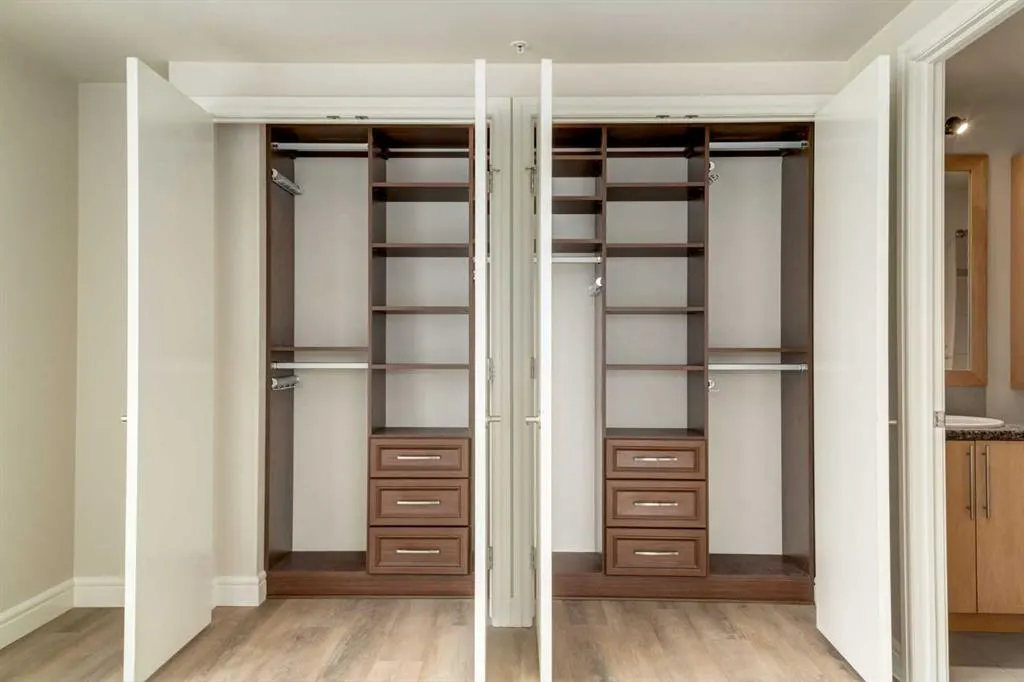 817 15 Avenue SW, #1700