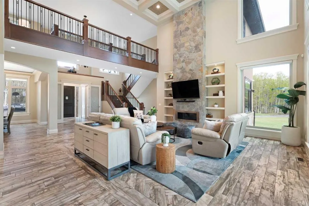 95 Bearspaw View