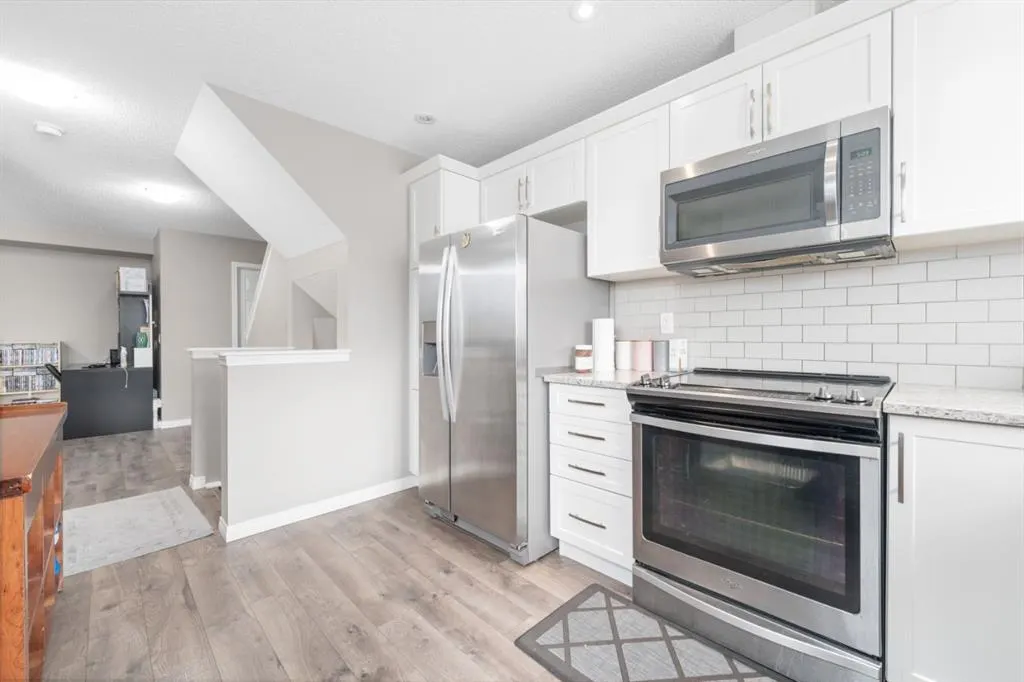 66 Cityscape Court NE