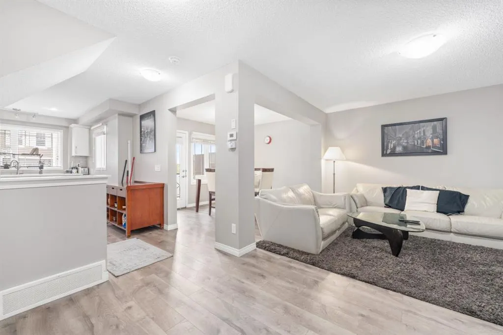 66 Cityscape Court NE