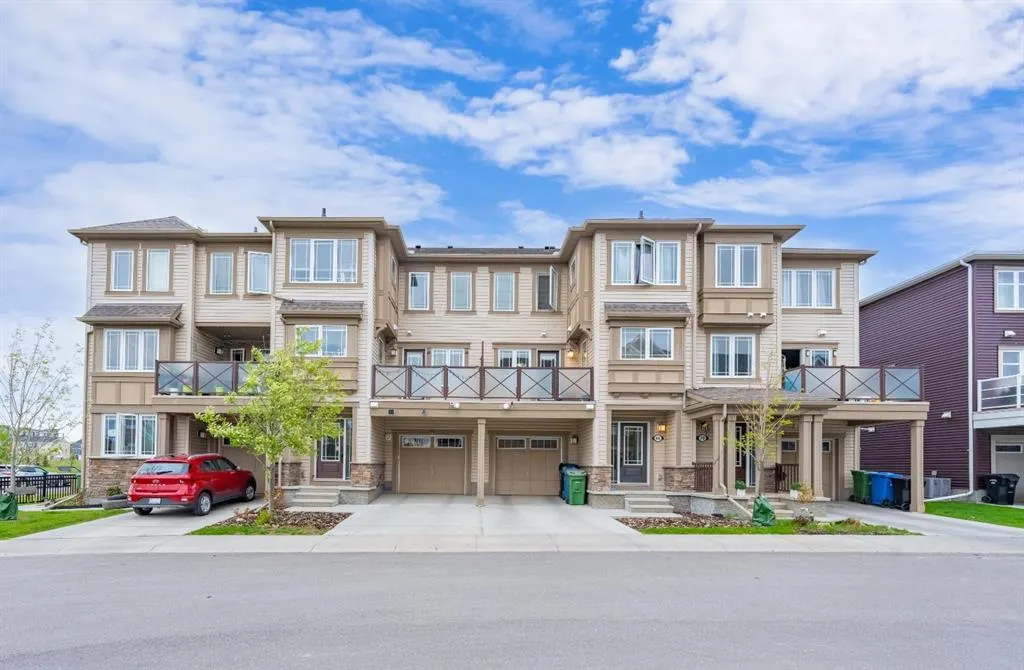 66 Cityscape Court NE