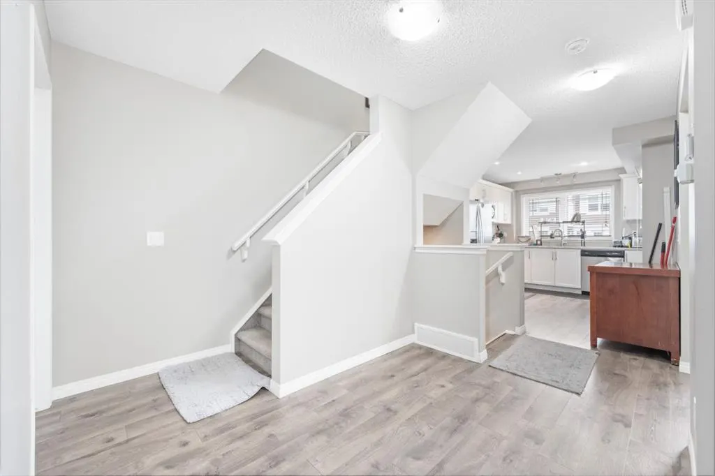 66 Cityscape Court NE
