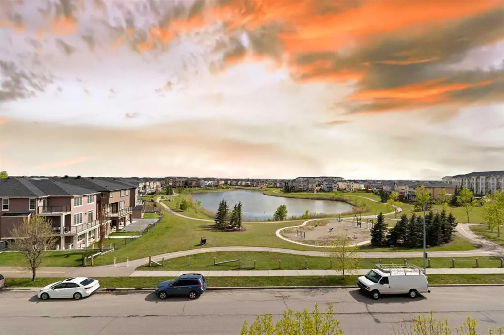 15 Saddlestone Way NE, #411