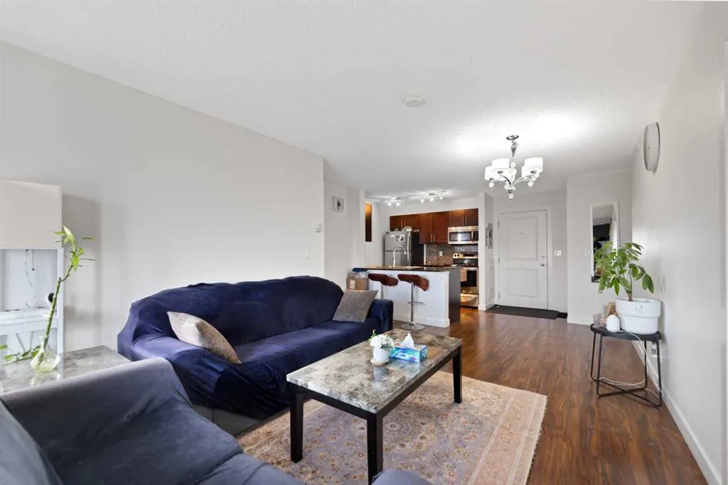 15 Saddlestone Way NE, #411