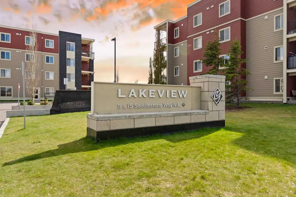 15 Saddlestone Way NE, #411