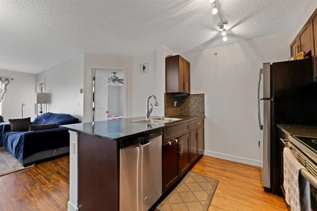 15 Saddlestone Way NE, #411