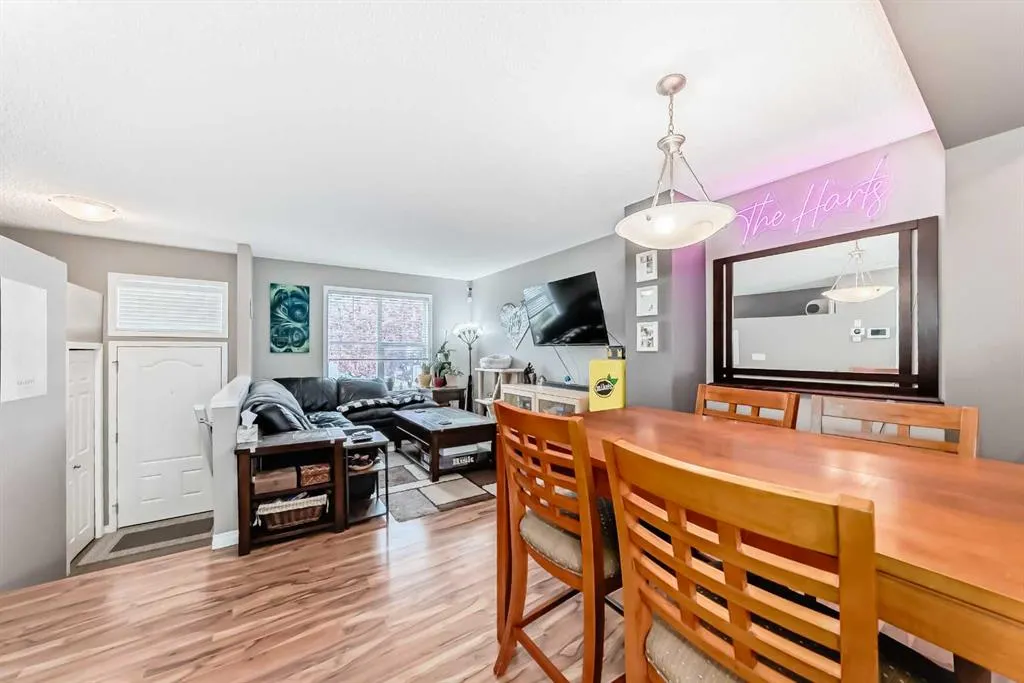 3262 New Brighton Gardens SE