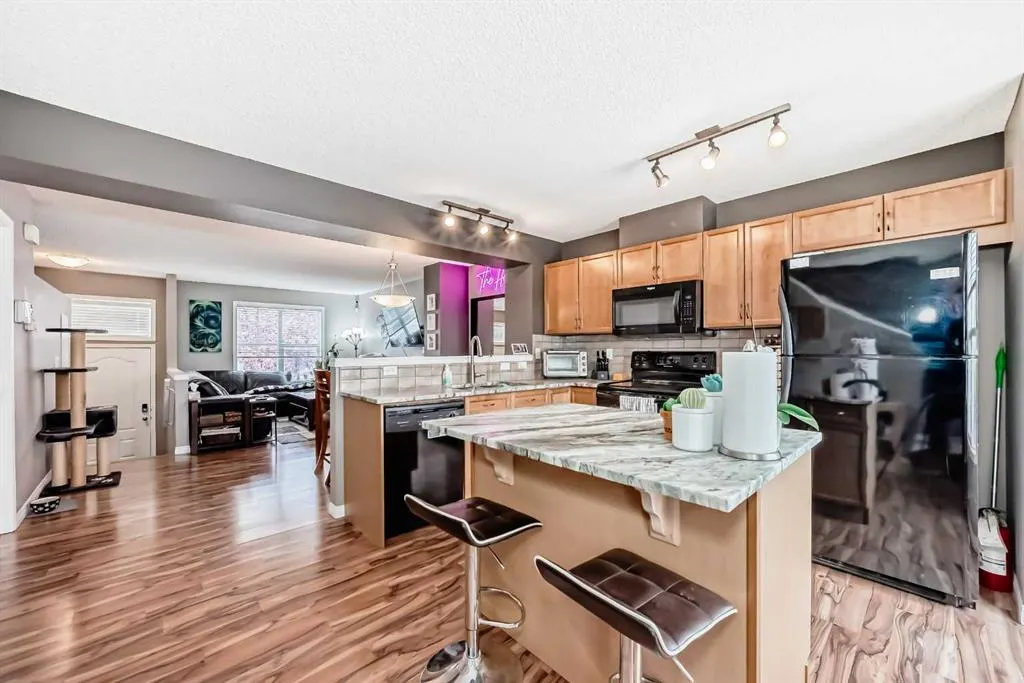 3262 New Brighton Gardens SE