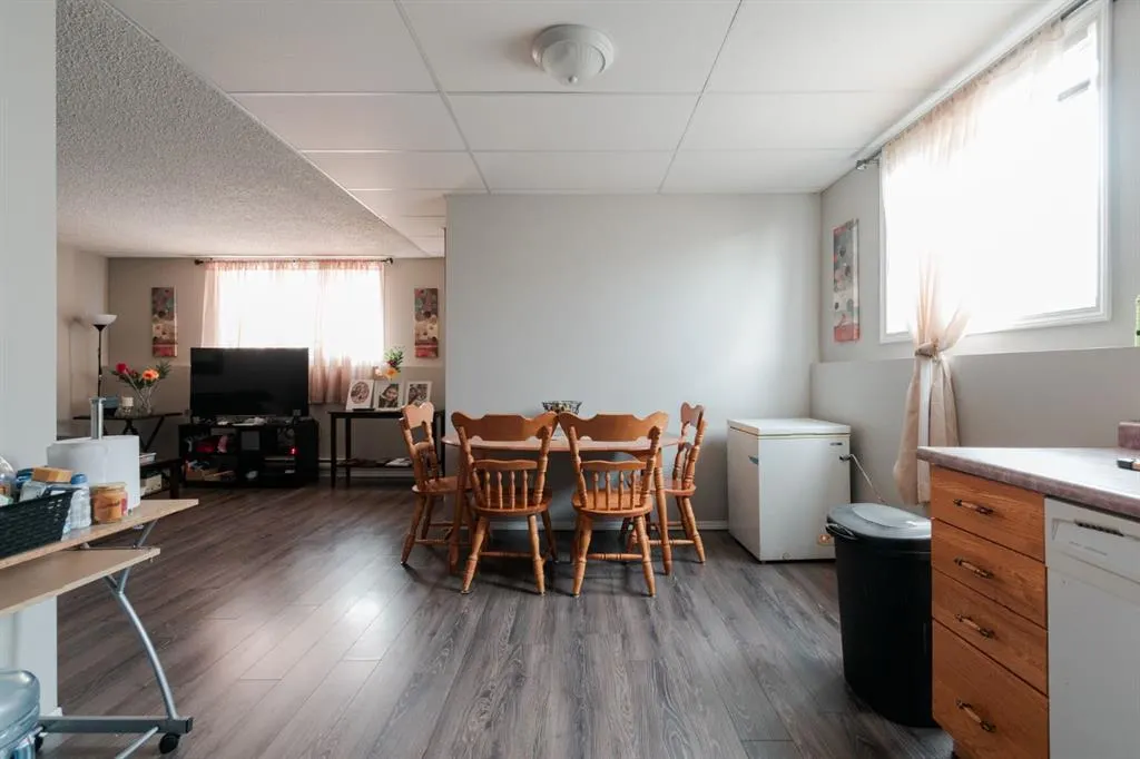 221 Sitka Drive