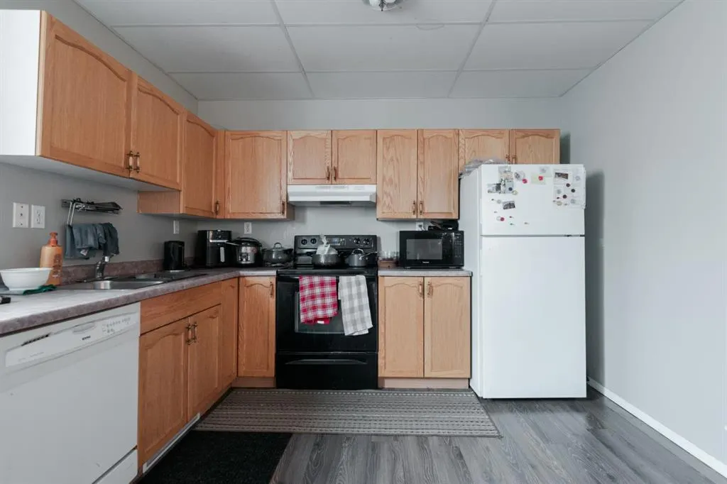 221 Sitka Drive