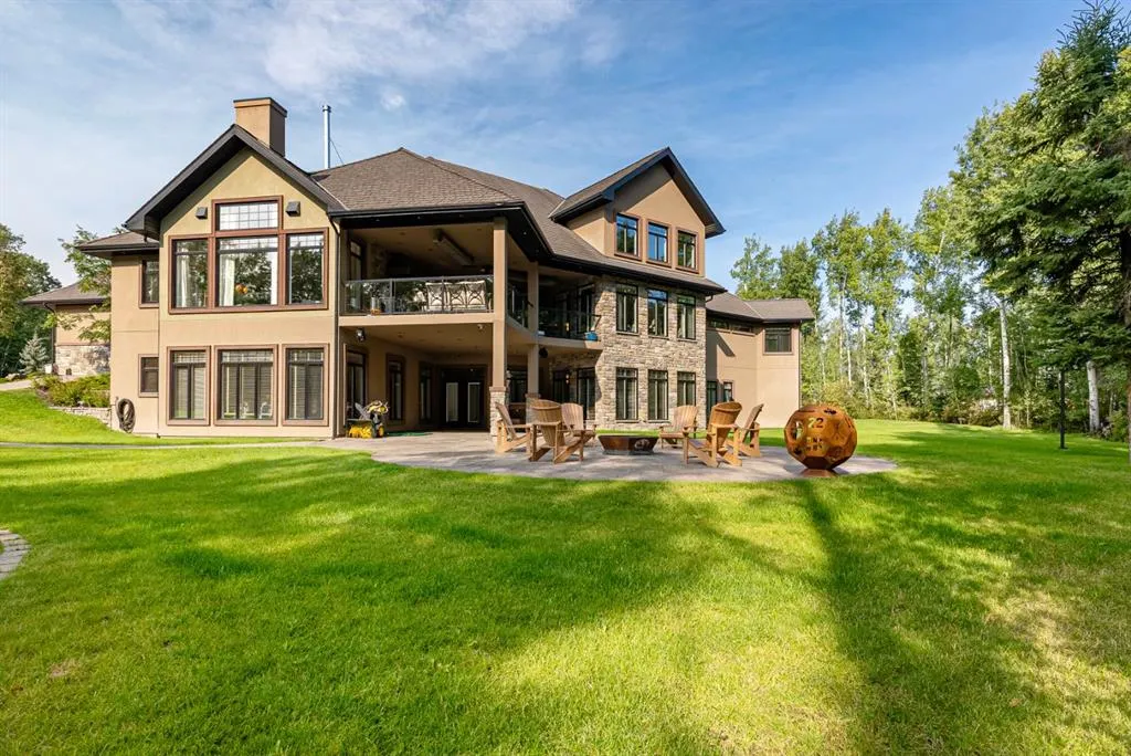 137 Wood Buffalo Way