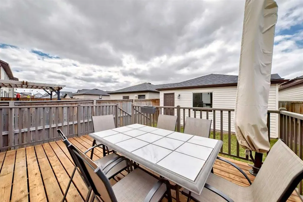 69 Skyview Point Green NE