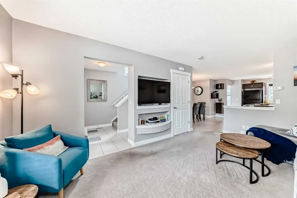 69 Skyview Point Green NE