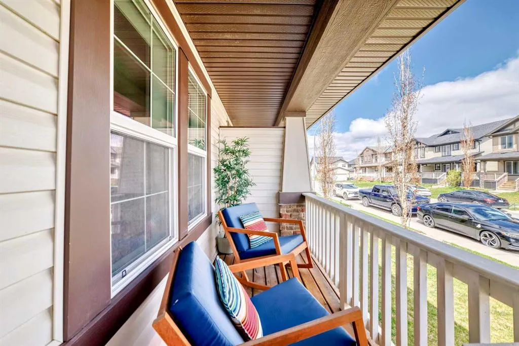 69 Skyview Point Green NE