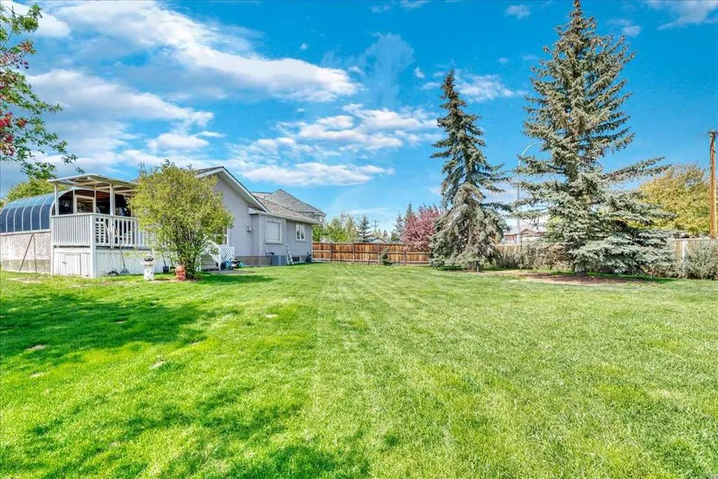 14 Grande Point Estates