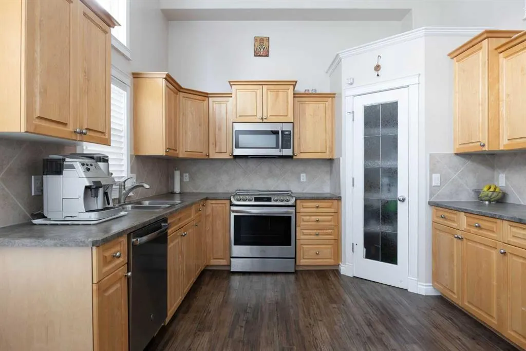 400 Williams Drive, #13