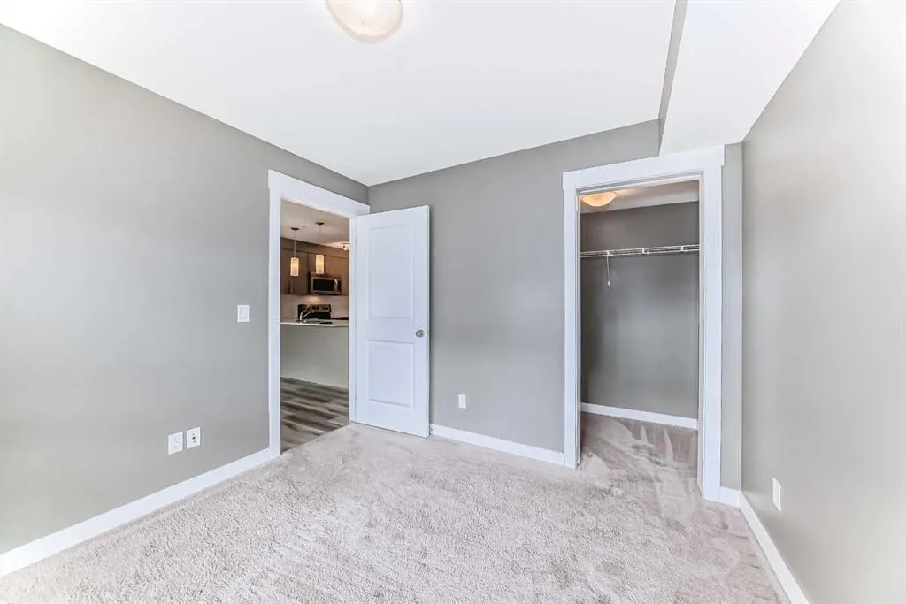 302 Skyview Ranch Drive NE, #7211