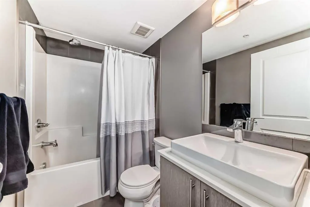 302 Skyview Ranch Drive NE, #7211