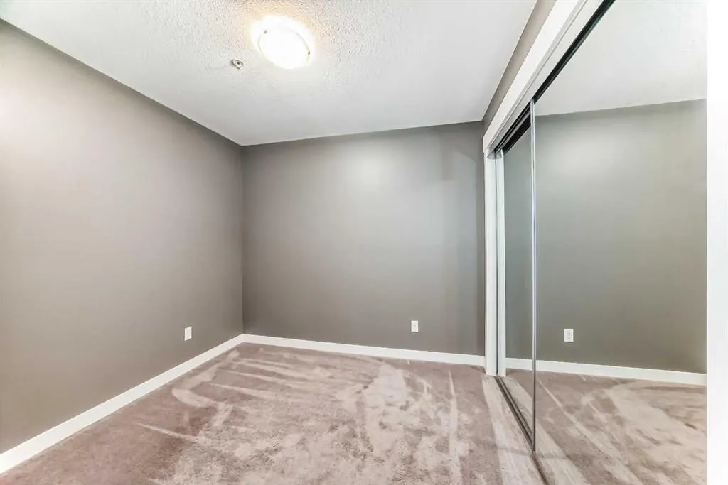 302 Skyview Ranch Drive NE, #7211