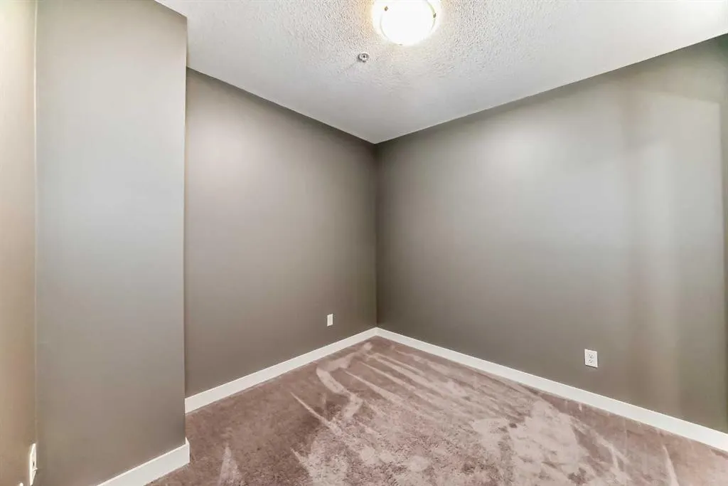 302 Skyview Ranch Drive NE, #7211