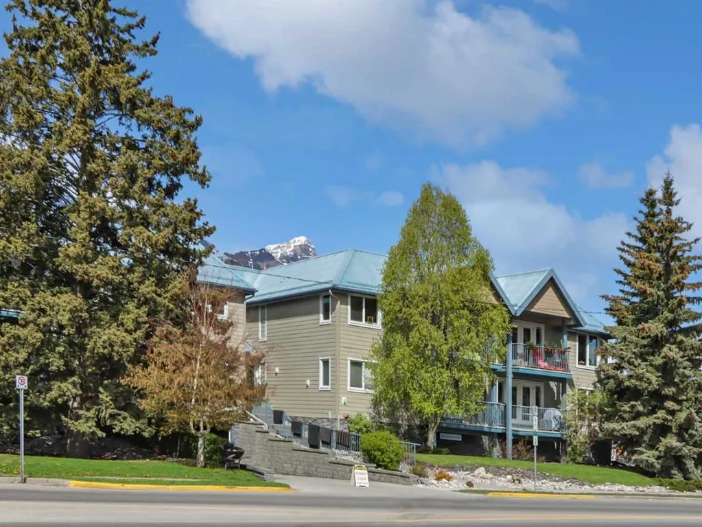 704 8TH Avenue, #12