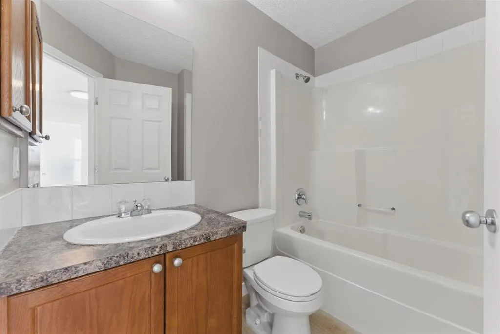 100 Saddlebrook Common NE