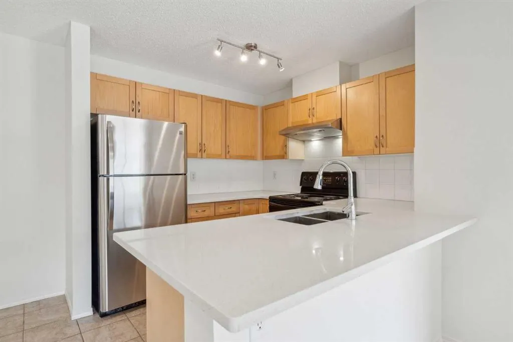 70 Panamount Drive NW, #2211