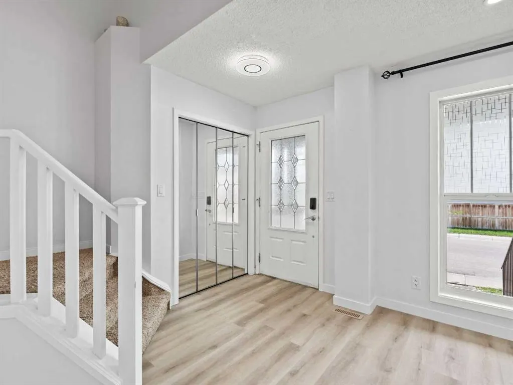 1322 New Brighton Park SE