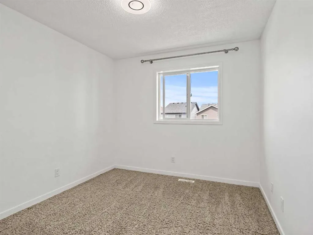 1322 New Brighton Park SE