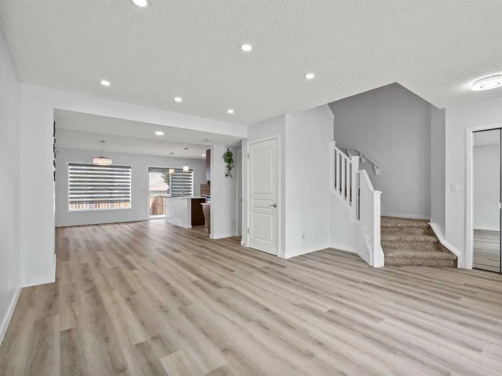1322 New Brighton Park SE