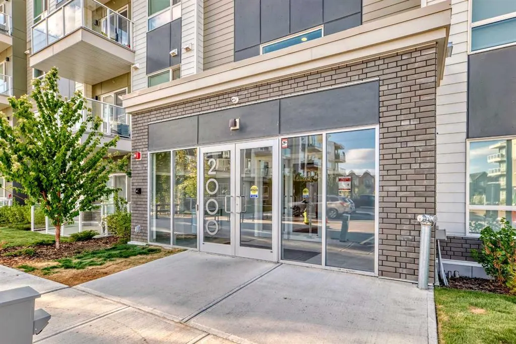 220 Seton Grove SE, #2304