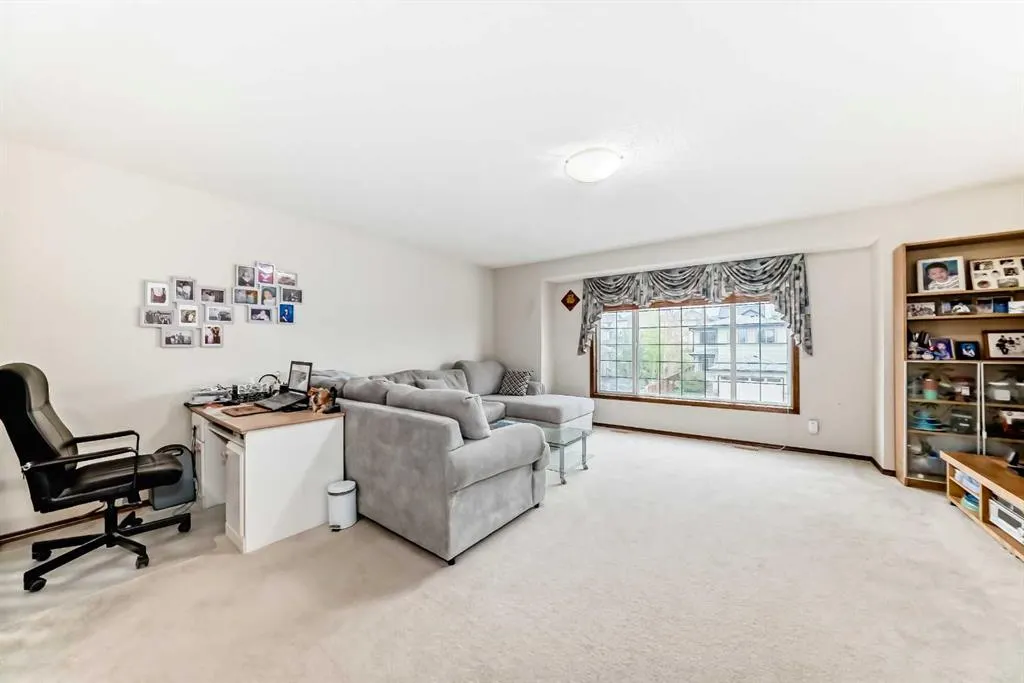 137 Pantego Road NW
