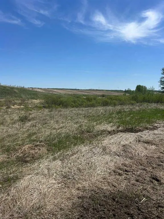 TWP Rd 352 RR 271