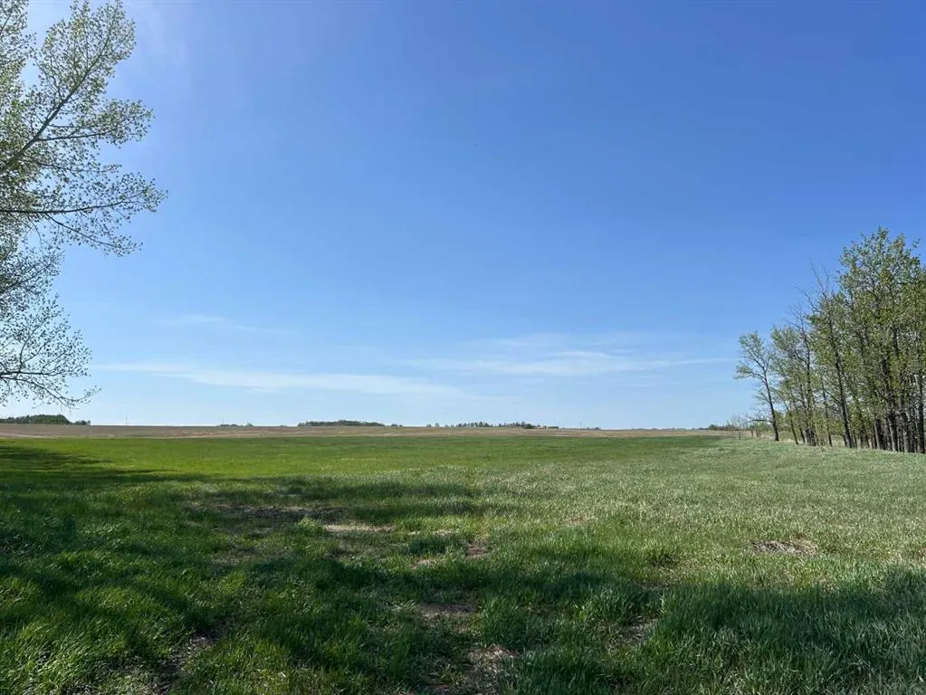 TWP Rd 352 RR 271