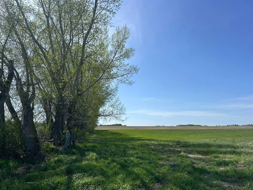 TWP Rd 352 RR 271