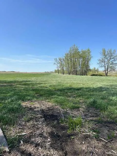 TWP Rd 352 RR 271