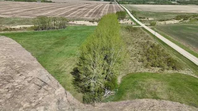 TWP Rd 352 RR 271