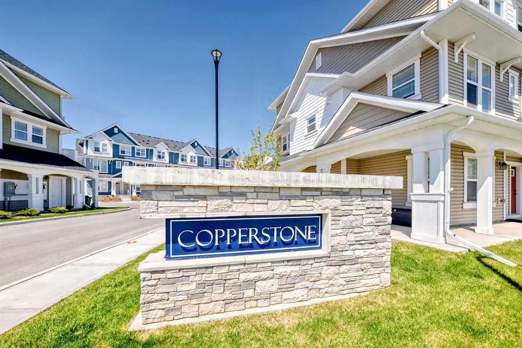 614 Copperstone Manor SE