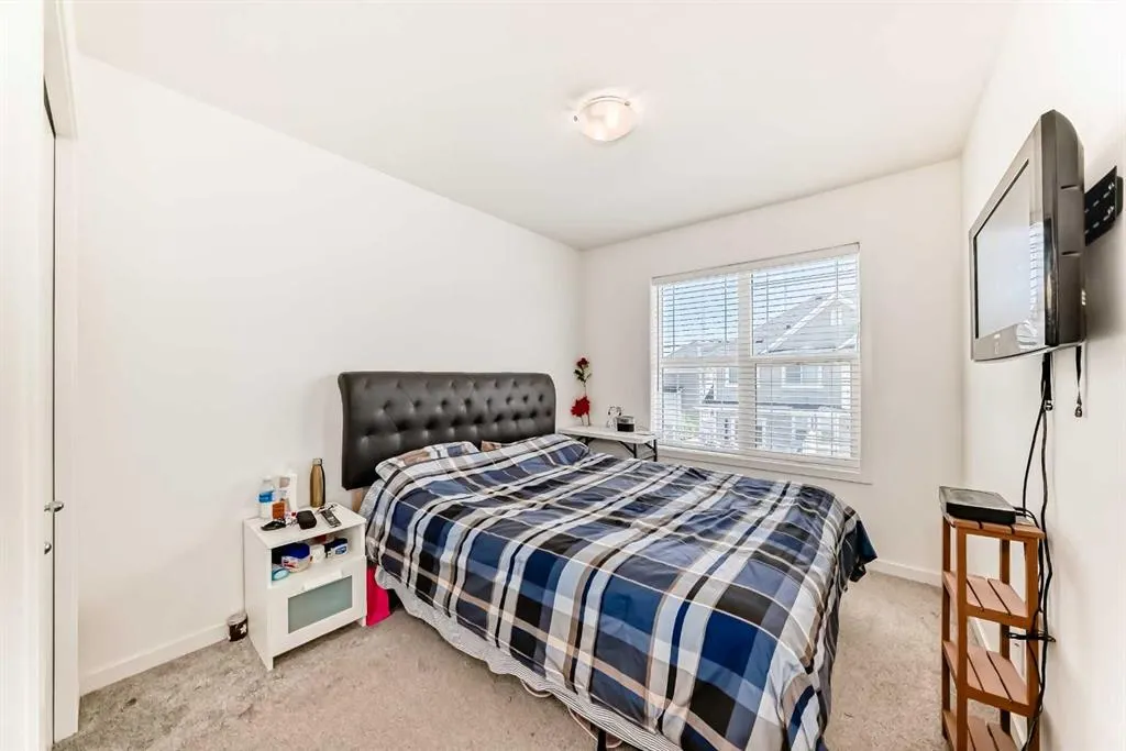 614 Copperstone Manor SE
