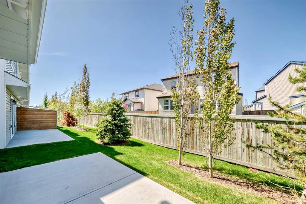 614 Copperstone Manor SE